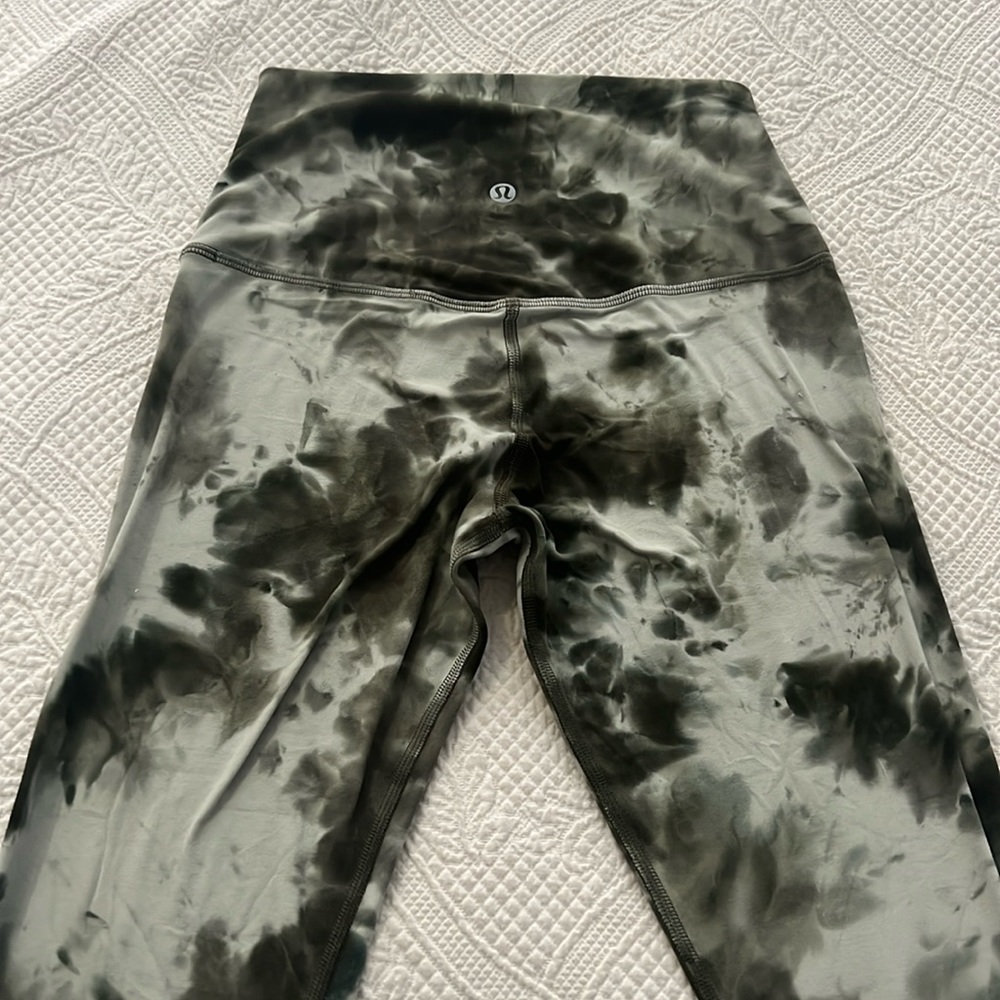 lululemon athletica Olive Tie-Dye High-Rise Leggings